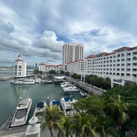 2Beds Seaview Straits Quay Comes With Carpark And Hothub Bagan Jermal Esterno foto