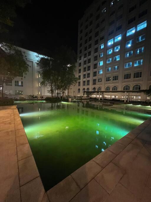 2Beds Seaview Straits Quay Comes With Carpark And Hothub Bagan Jermal Esterno foto
