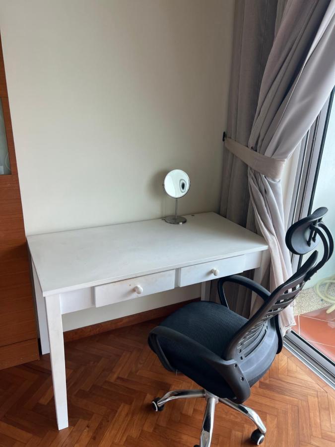 2Beds Seaview Straits Quay Comes With Carpark And Hothub Bagan Jermal Esterno foto