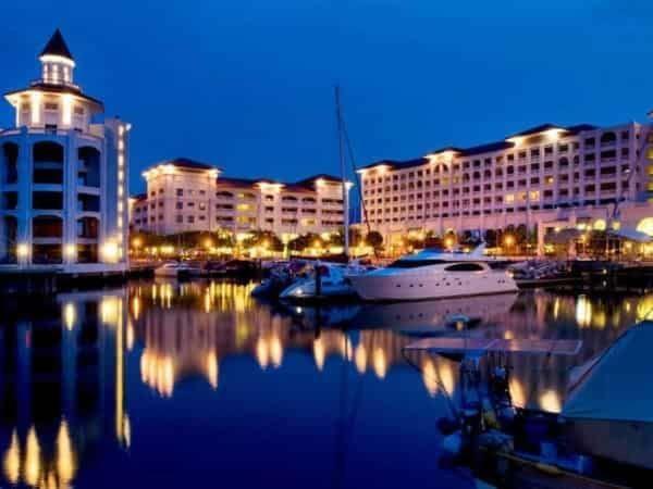2Beds Seaview Straits Quay Comes With Carpark And Hothub Bagan Jermal Esterno foto